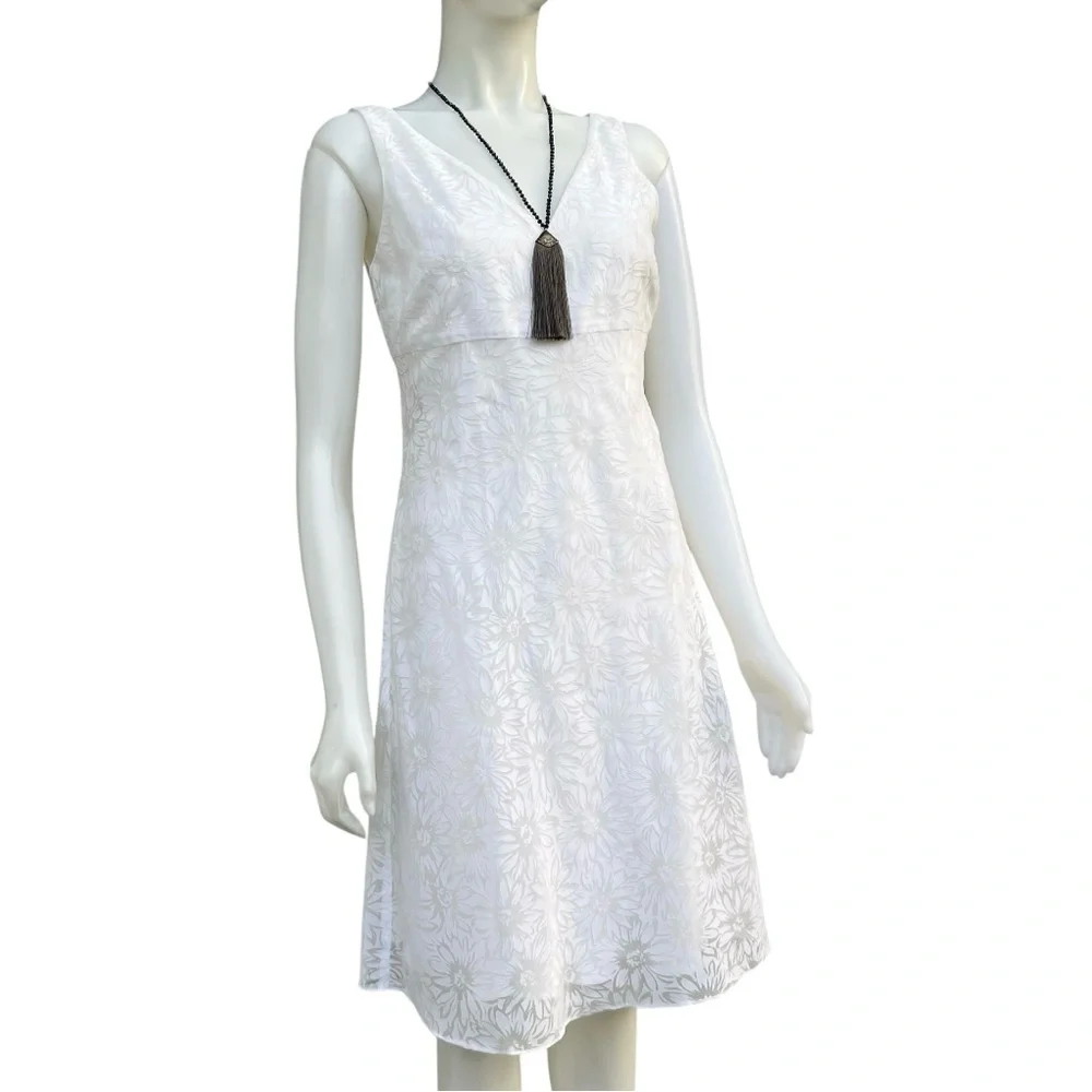 Ann Taylor experience elegance